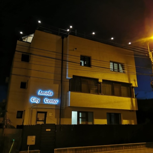 Reclamescu - Productie publicitara, litere volumetrice, casete luminoase - Amada 03