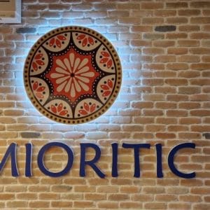 Reclamescu - Productie publicitara, litere volumetrice, casete luminoase - Crosta 006