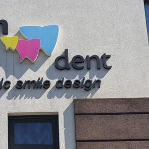 Reclamescu - Productie publicitara, litere volumetrice, casete luminoase - Open Dent 1